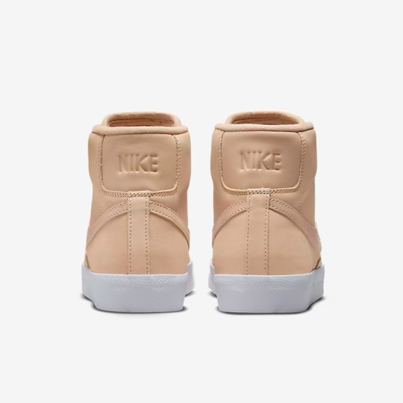 Nike Men’s BLAZER MID PREMIUM MF
VACHETTA TAN/ACHETTA TAN
DQ7572 200 sneakers••• - Picture 13 of 16